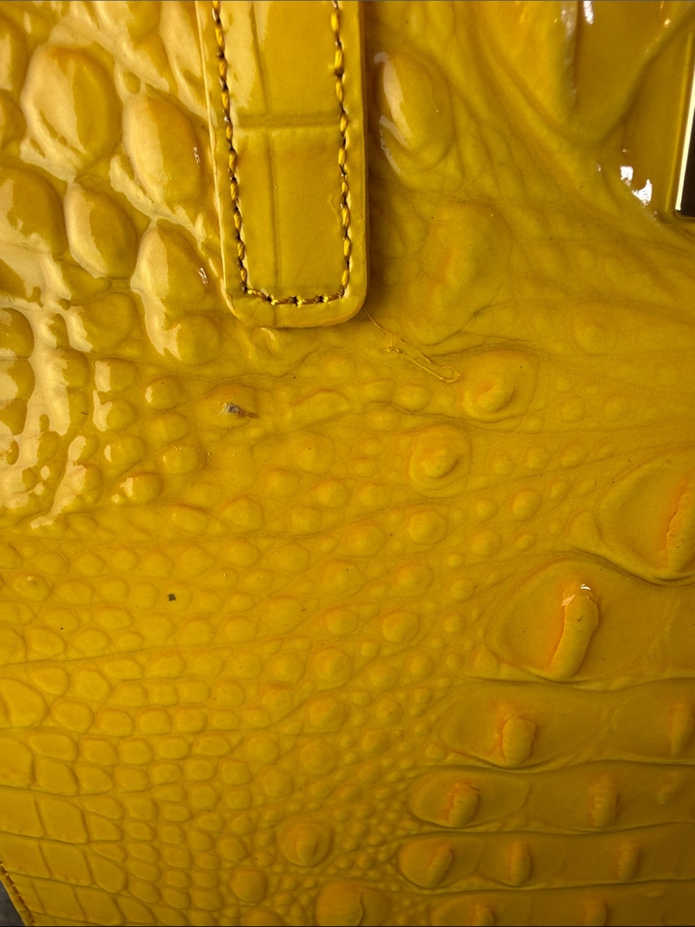 Brahmin Medium Asher Tote in Yellow Melbourne Croc Embossed Leather - Picture 9 of 12
